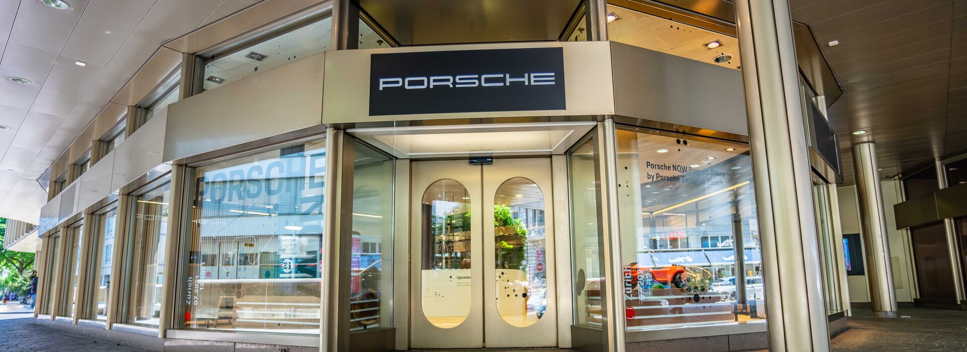 Porsche Pop-up Store